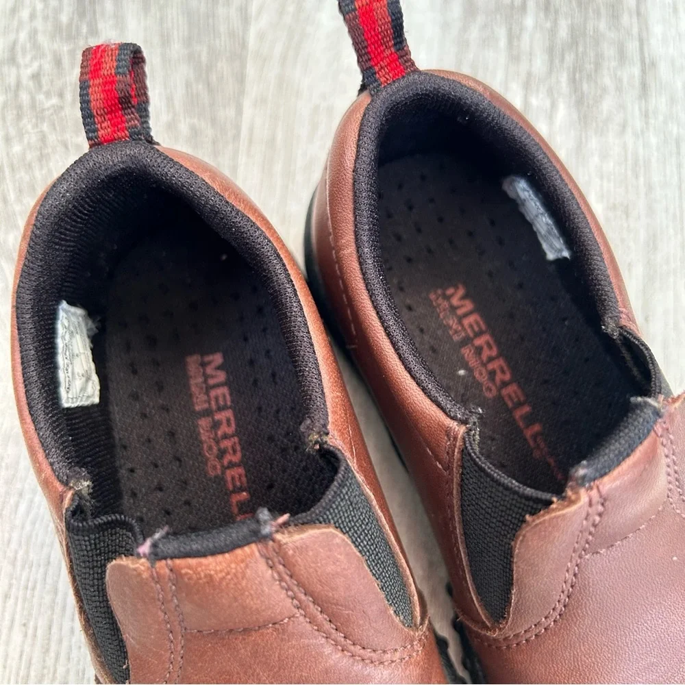 MERRELL Jungle Mocs Youth Kids Boys Size 8 Brown Leather Hiking Outdoors